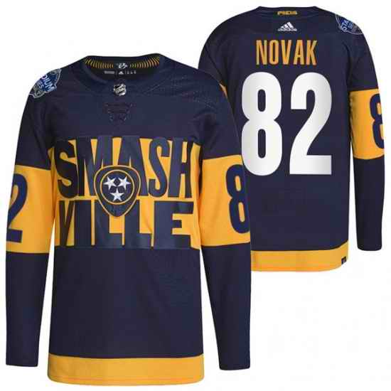 Men Nashville Predators #82 Tommy Novak 2022 Navy Stadium Series Breakaway Player Stitched Jersey