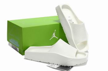 cheapest Jordan Slippers online->slippers->Sneakers