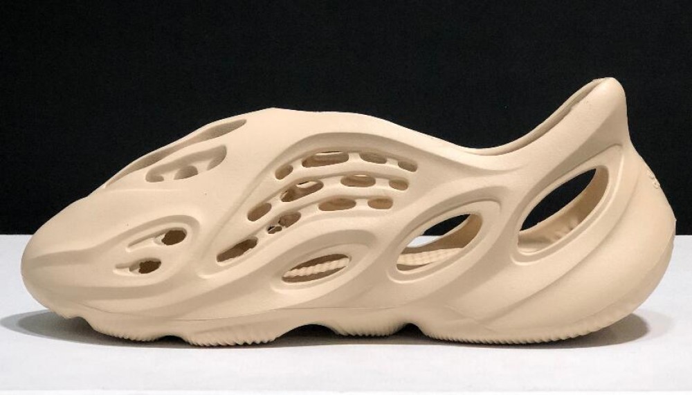 adidas Yeezy Foam Runner Beige->Yeezy Boost->Sneakers